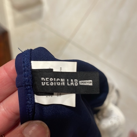 Design Lab White & Navy One-Piece Swim Suit - size M - Picture 3 of 6